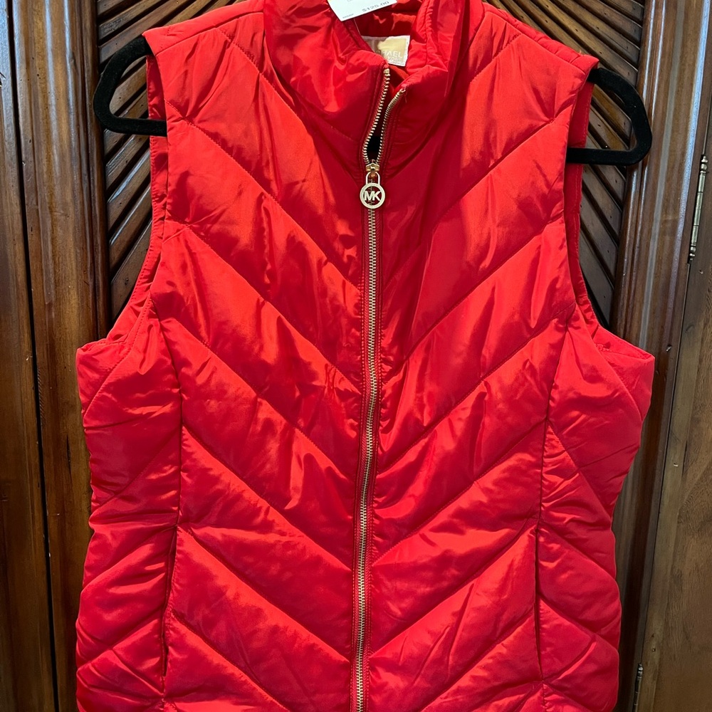 NWT Michael Kors Vibrant Red Puffer Vest
